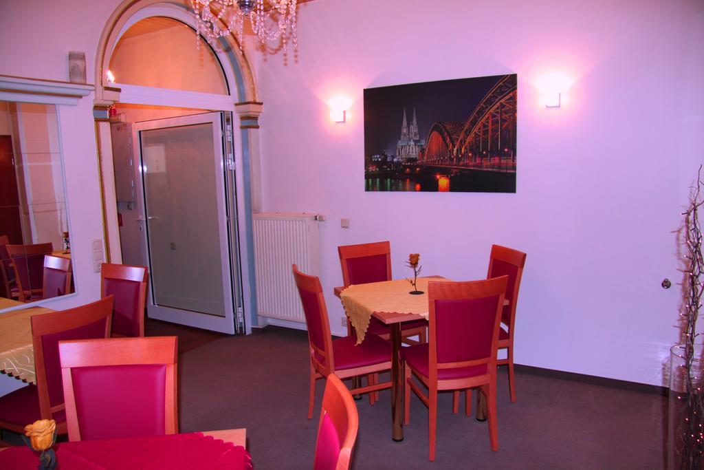 Hotel La Isla Köln Ngoại thất bức ảnh